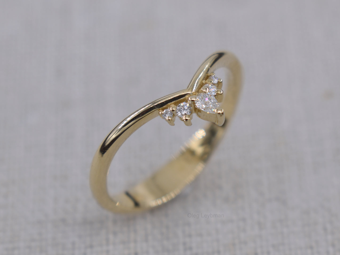 Aurora V Ring