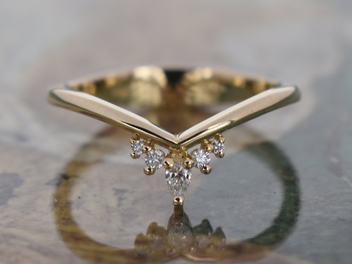 Aurora V Ring