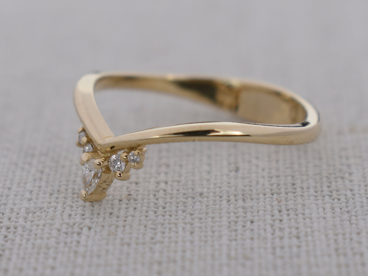 Aurora V Ring