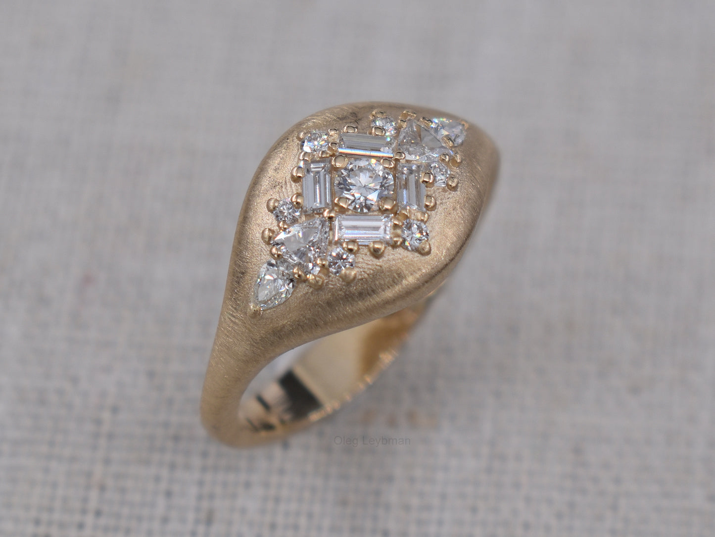 Velour Diamond Signet Ring