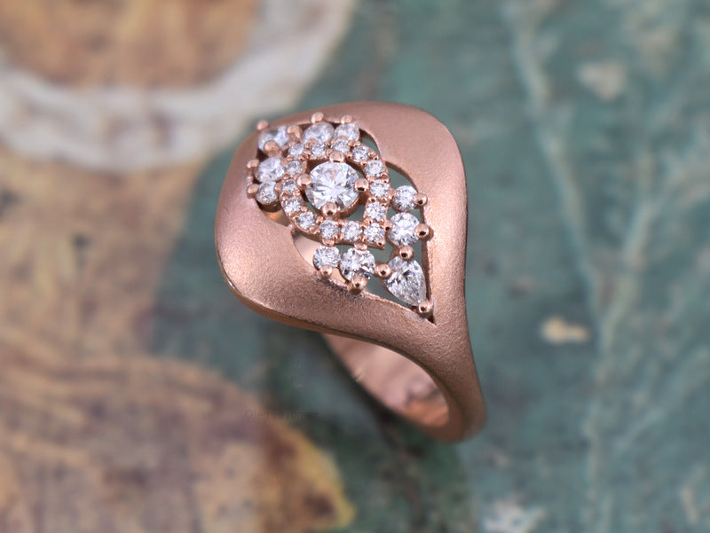Veloura Spiral Ring