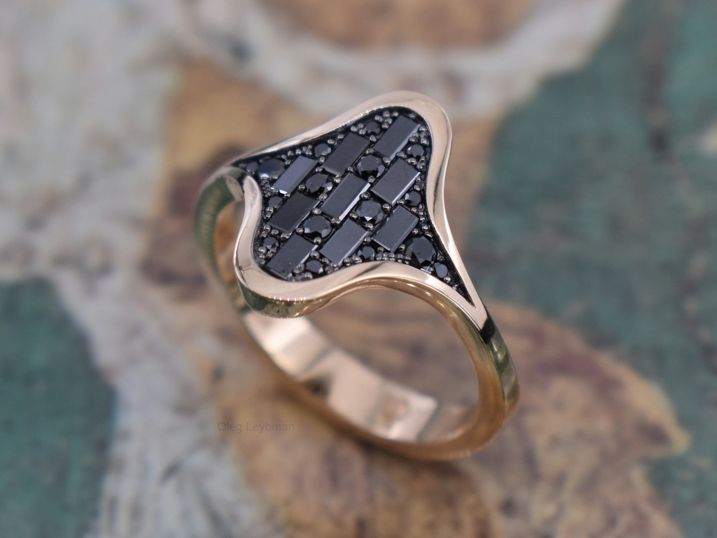 Noir Tapestry Ring