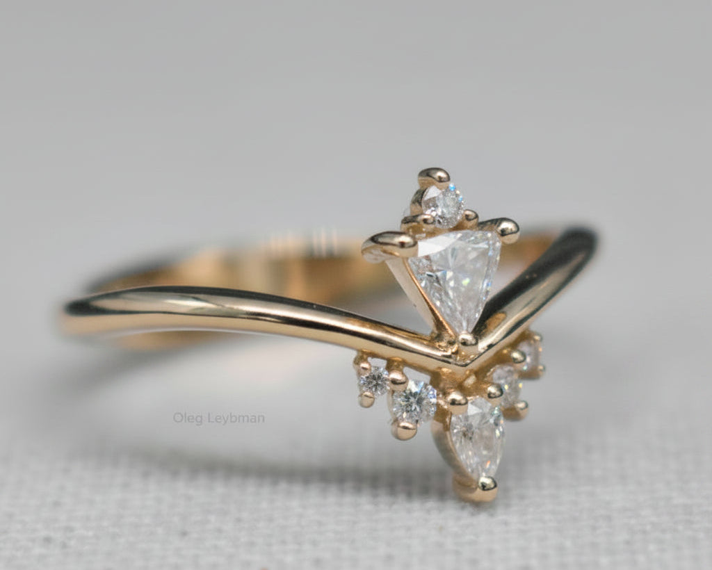 Celeste V Diamond Ring