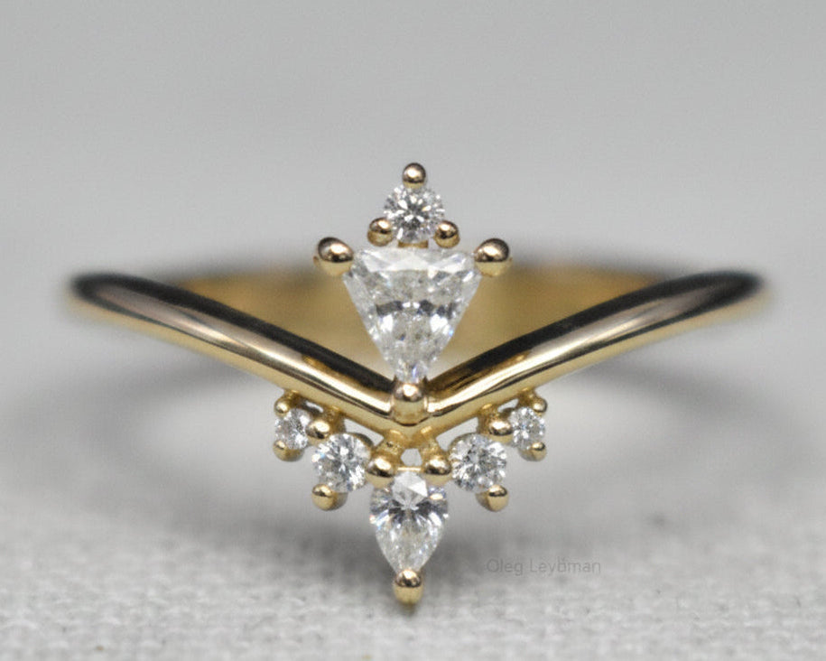 Celeste V Diamond Ring